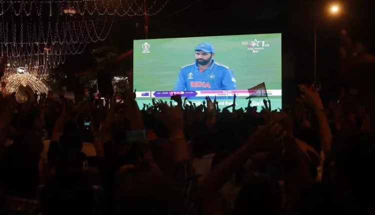 ورلڈ کپ میں بھارت کی شکست کا جشن منانے والے 7 کشمیری طالب علم گرفتار