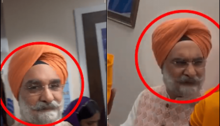 امریکا میں سکھوں نے بھارتی سفیر کو گردوارے کی تقریب سے بھگا دیا