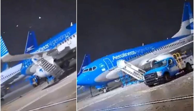 ارجنٹائن میں طوفان سے 13 افراد ہلاک، بیونس ایئرپورٹ پر طیارے ٹکرانے کا منظر کیمرے میں محفوظ