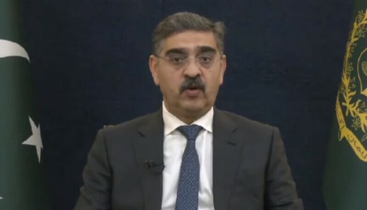 نگراں وزیراعظم کا نئے سال کی تمام تقاریب پر پابندی کا اعلان