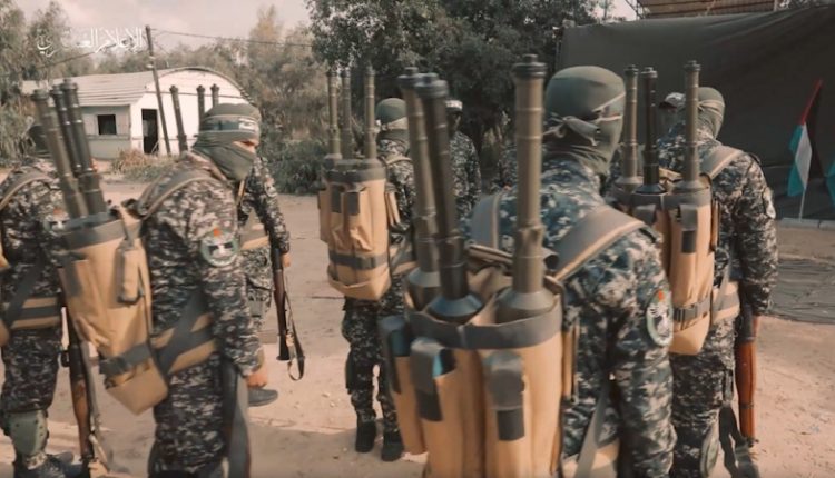 غزہ اور غرب اردن کے بعض علاقوں میں فلسطینی مجاہدین اور صیہونی فوجیوں کے درمیان جھڑپیں