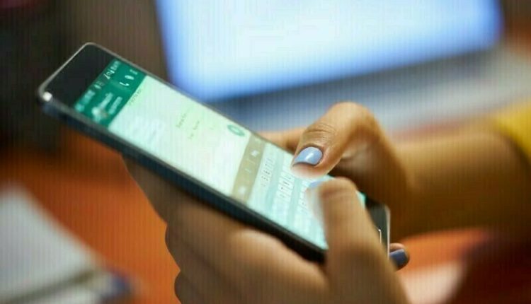 واٹس ایپ چینلز میں پولز اور وائس نوٹ شیئر کرنے کے فیچر متعارف