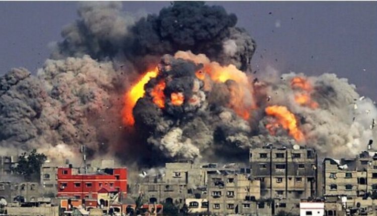غزہ کے مختلف علاقوں پر صیہونی جنگی طیاروں کی شدید بمباری