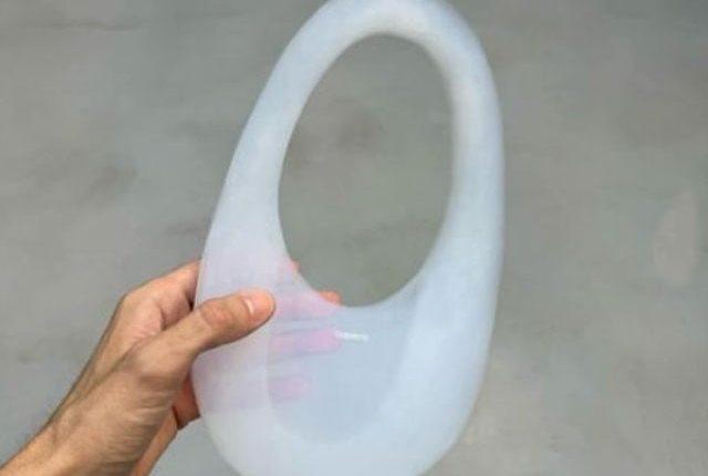 ہوا سے تیار کیا جانے والا ہینڈ بیگ