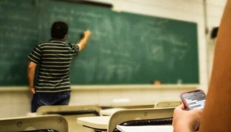 محکمہ تعلیم سندھ کی اپنے ہی بنائے گئے قوانین کی خلاف ورزی