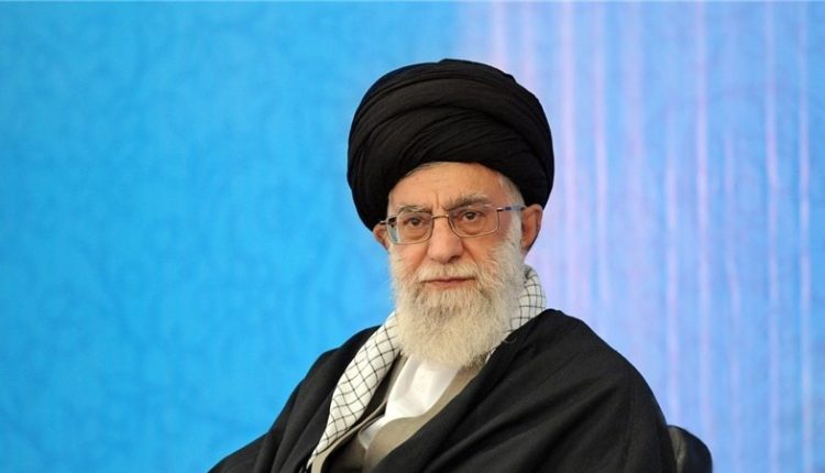 دعا ہے کہ اللہ تعالی محترم صدر جمہوریہ کو قوم کی آغوش میں لوٹا دے:خامنہ ای