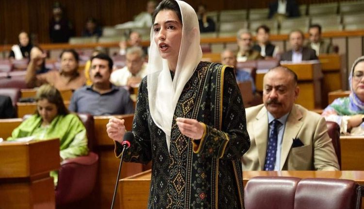 غریبوں کیلئے بجٹ میں کچھ نہیں، یہ عوام کی نمائندگی نہیں کرتا: آصفہ کا اسمبلی میں خطاب