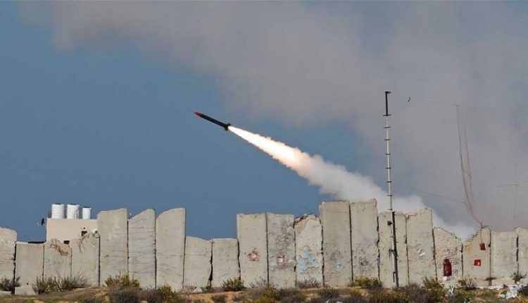 اسرائیل پر میزائلی حملے، زبردست آگ بھڑک اٹھی