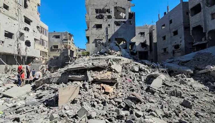 غزہ جنگ بندی کیلئے مکمل انخلا کی شرط ، حماس کا وفد مذاکرات کیلئے قاہرہ پہنچ گیا