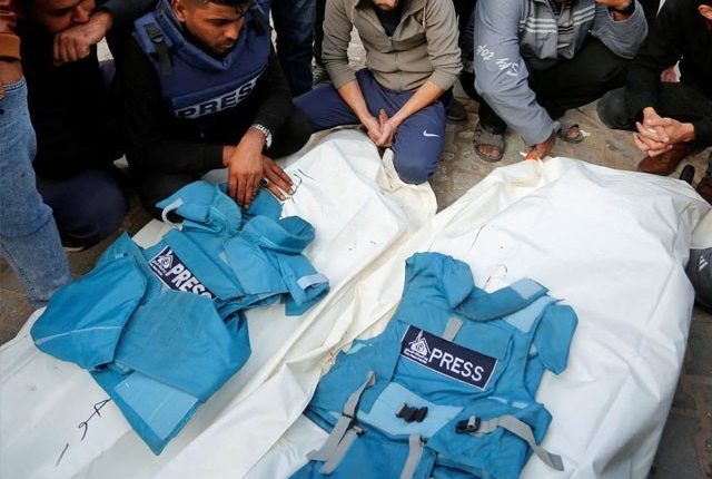 اسرائیل کا جنوبی لبنان میں ہوٹل پر حملہ، 3 صحافی شہید